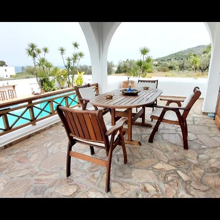 Villa Almyra Aegina ภายนอก รูปภาพ
