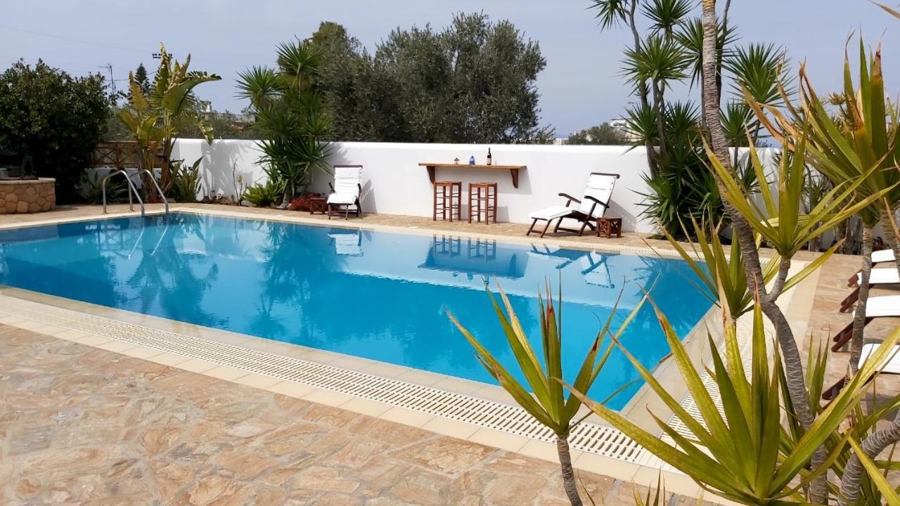 Villa Almyra Aegina ภายนอก รูปภาพ