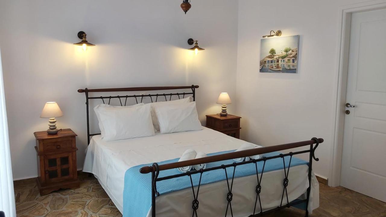 Villa Almyra Aegina ภายนอก รูปภาพ
