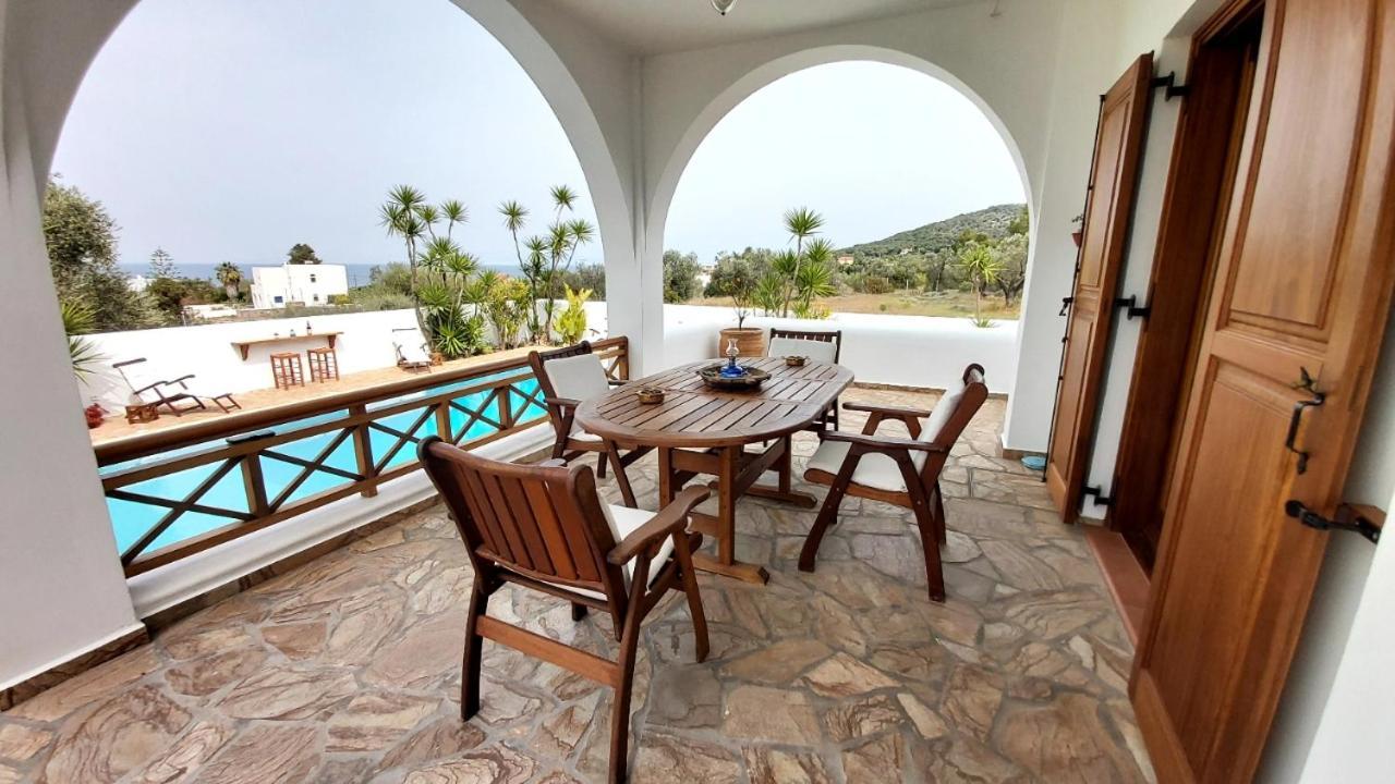 Villa Almyra Aegina ภายนอก รูปภาพ