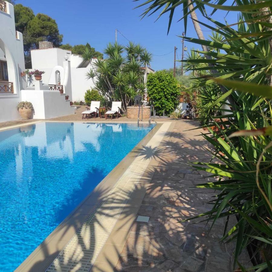 Villa Almyra Aegina ภายนอก รูปภาพ