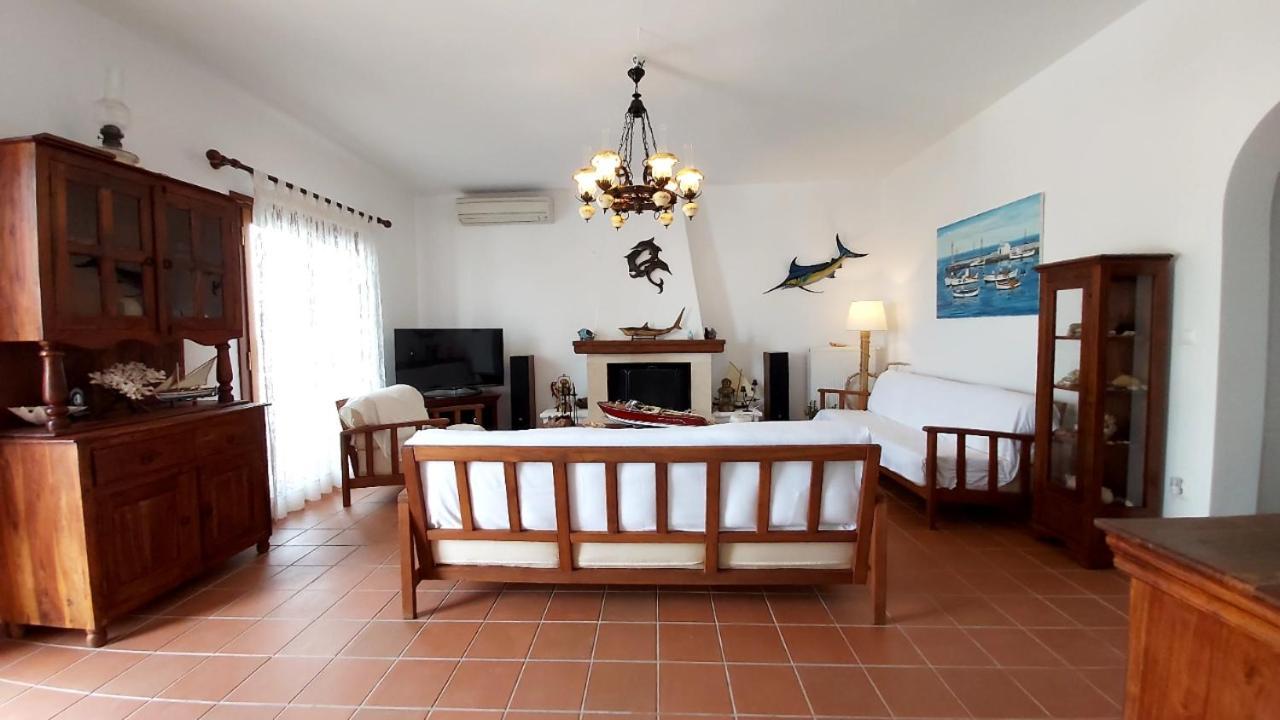 Villa Almyra Aegina ภายนอก รูปภาพ